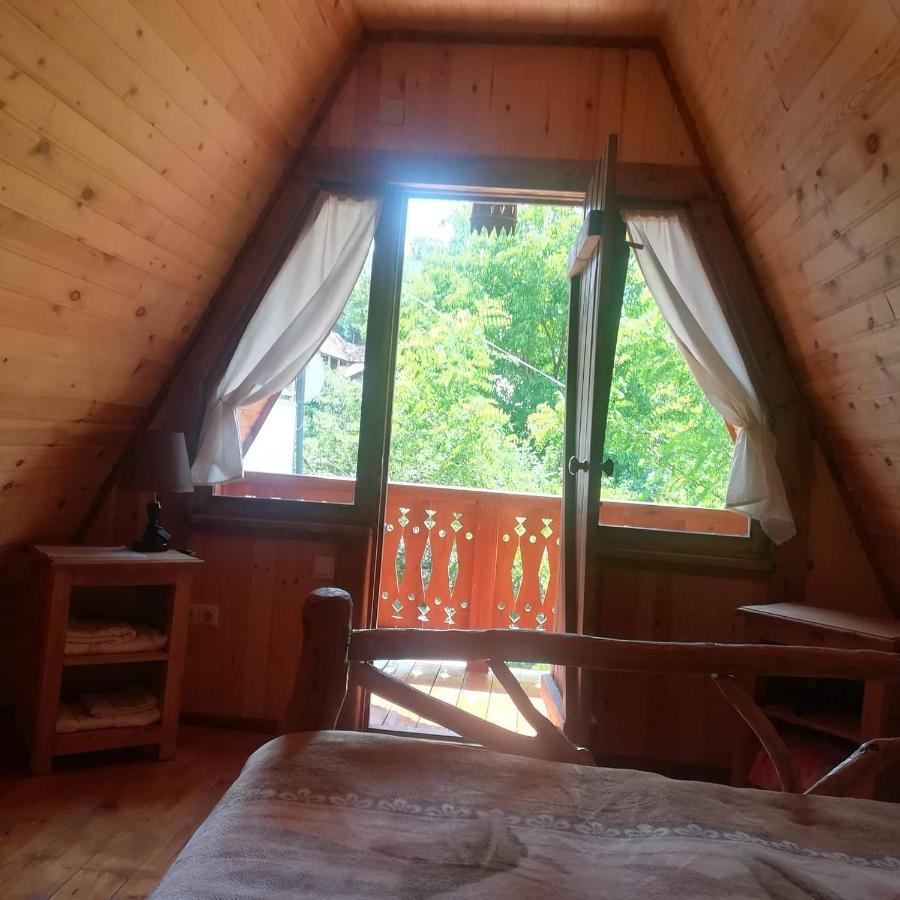 Old Dili Hotel Dilijan Ngoại thất bức ảnh