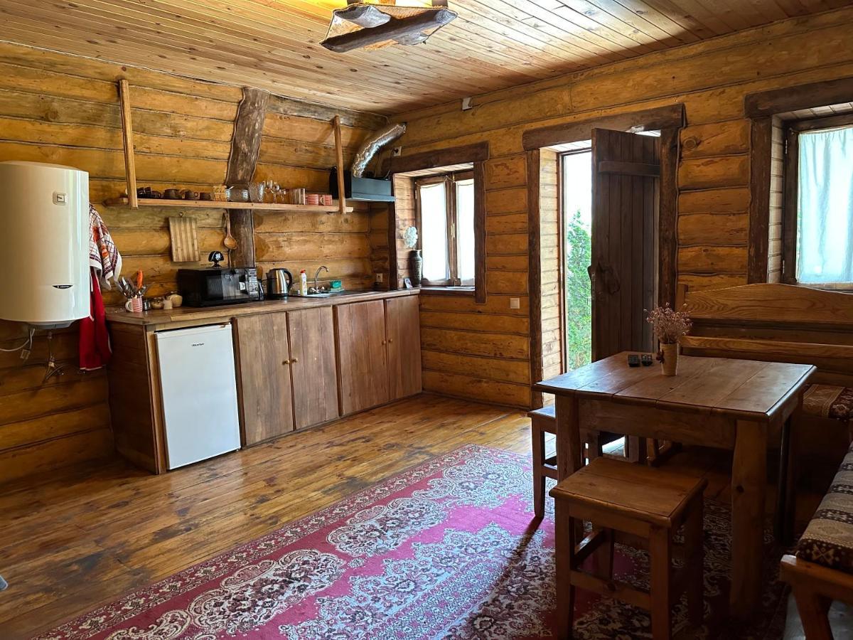 Old Dili Hotel Dilijan Ngoại thất bức ảnh